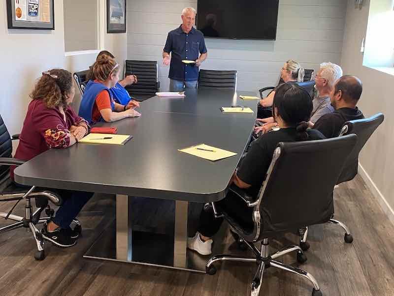 shop having a meeting