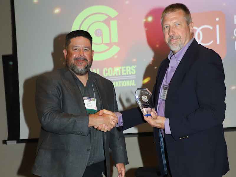 Bob Bonsall (right) with Nordic Ware Inc. was present at the CCAI Annual Meeting to accept the User of the Year award for the Twin Cities Chapter.