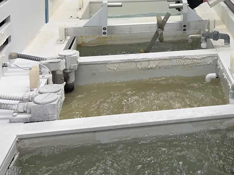 anodizing tank