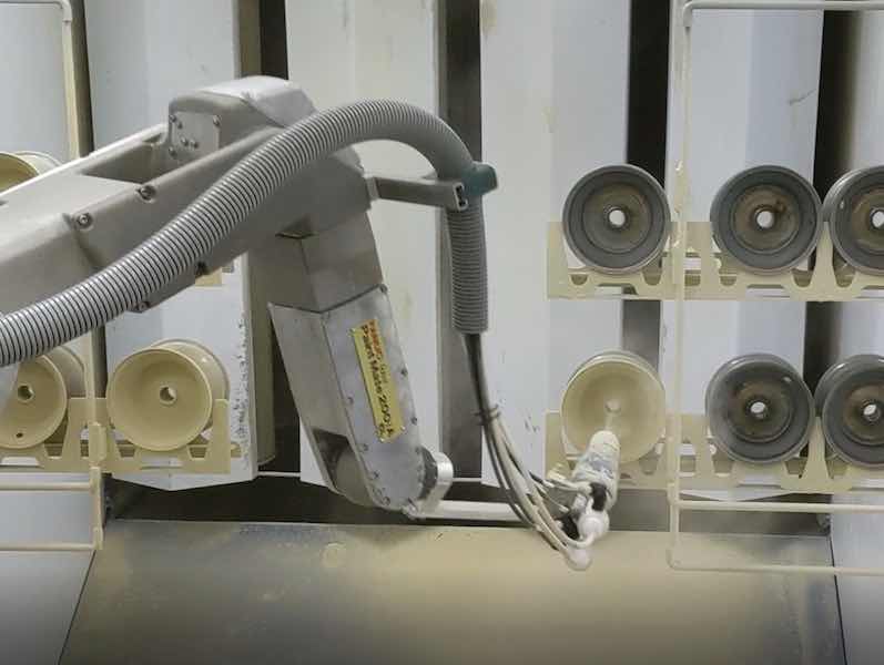 o	Fully automated systems include multiple robots with a variety of applicators to fully coat automotive parts