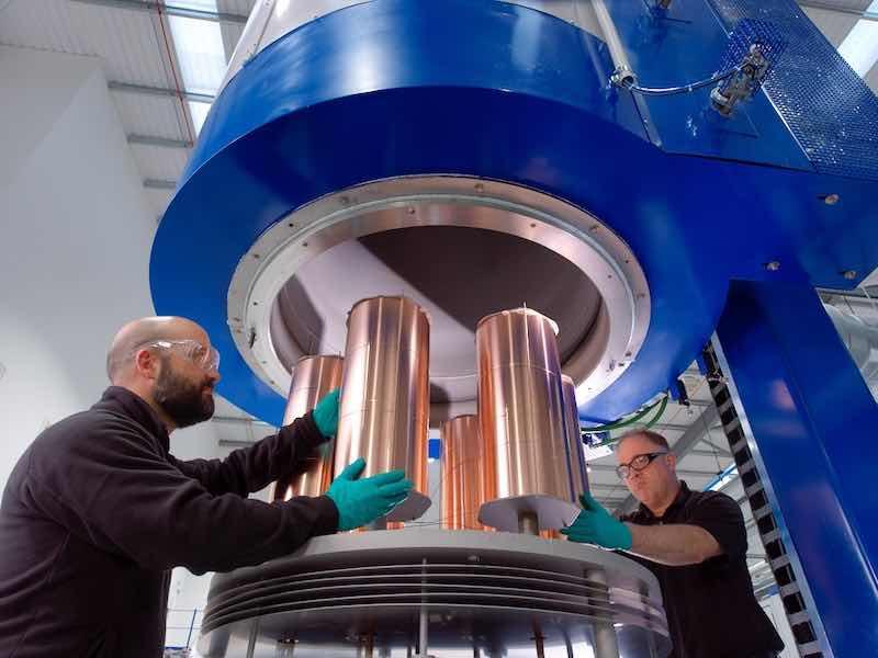 Loading a Hardide coating reactor