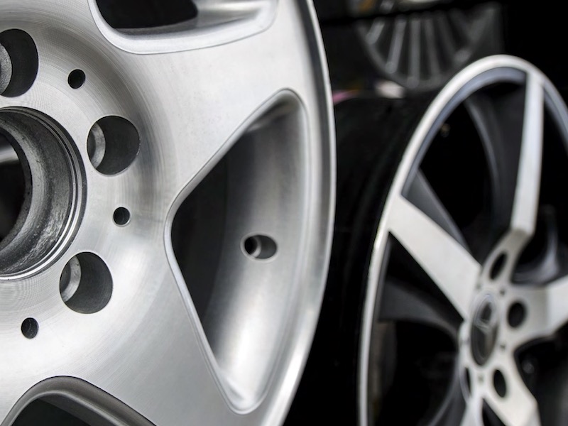 tire rim that is powder coated