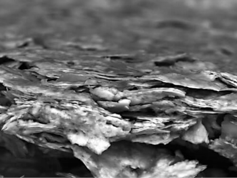 zinc flake coatings microscoped