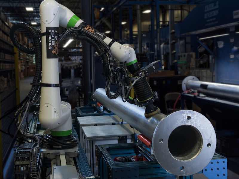 robot sanding parts