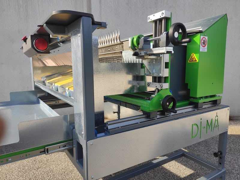 Dimaâs air-powered racking machines 