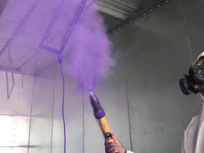 man powder coating
