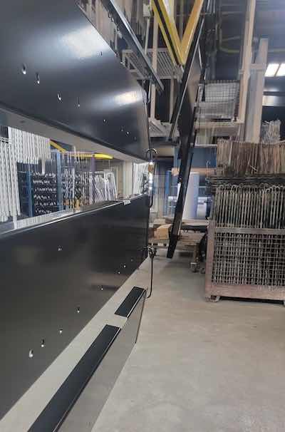 Pro Powder has two conveyor lines and batch capabilities for larger parts, as well as a 3- and 6-stage wash system which allows them to customize pretreatment options to meet specifications.