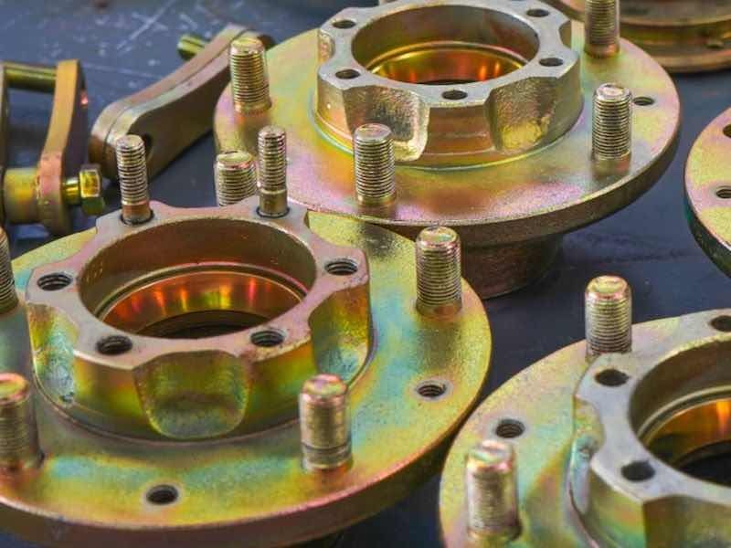 yellow zinc coated parts
